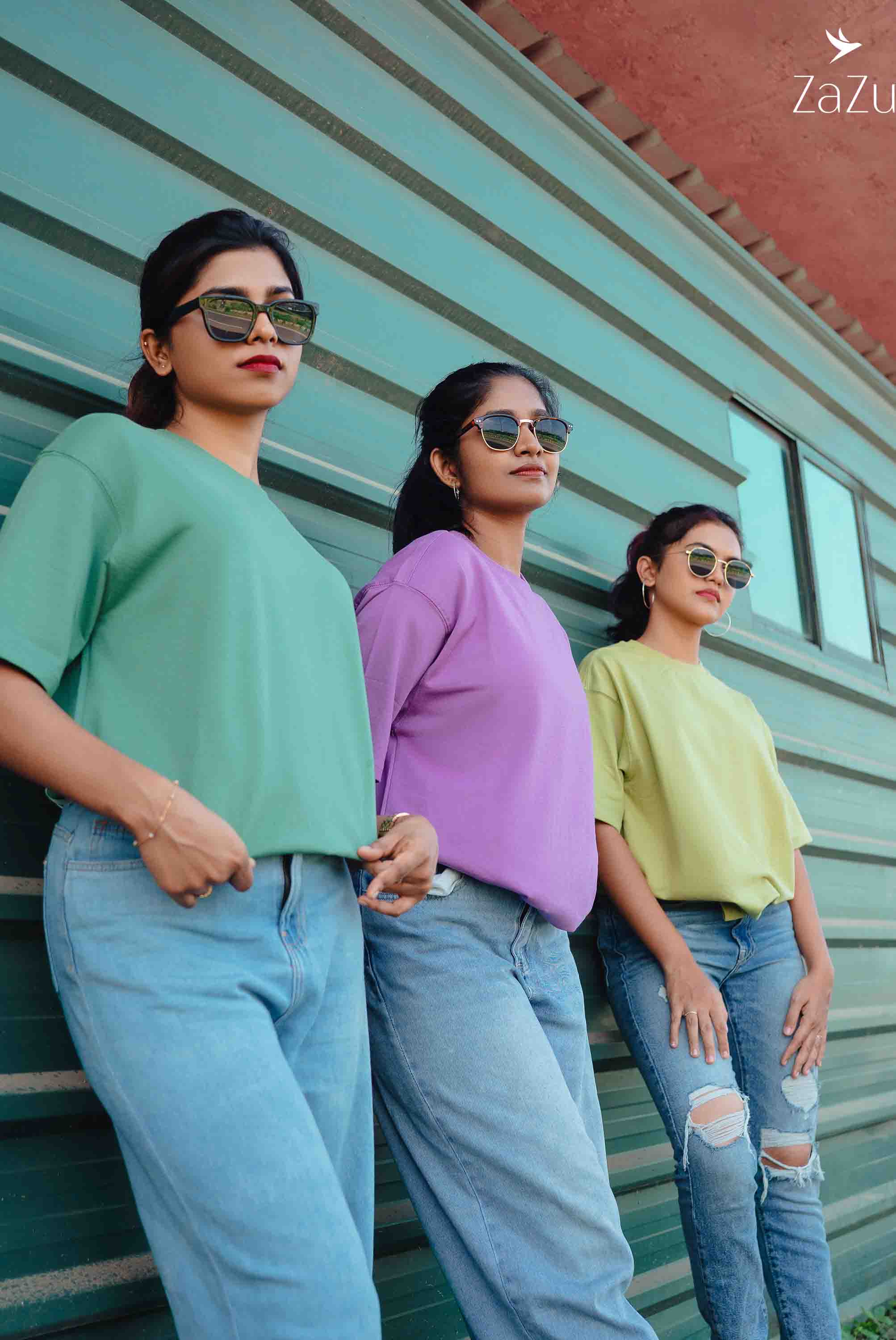 T-shirt women